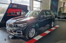 BMW X5 Base