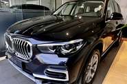 BMW X5 Base