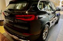 BMW X5 Base