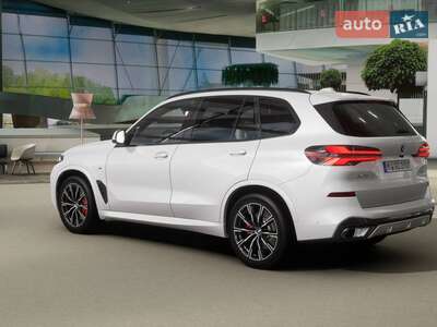 Новый BMW X5 2025 - фото 2