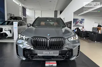 BMW X5 M Sport 30d Steptronic (298 к.с.) xDrive Фото 2