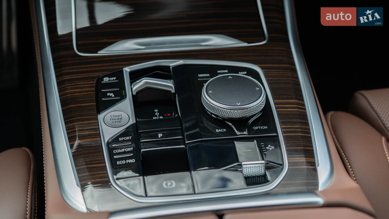 BMW-13