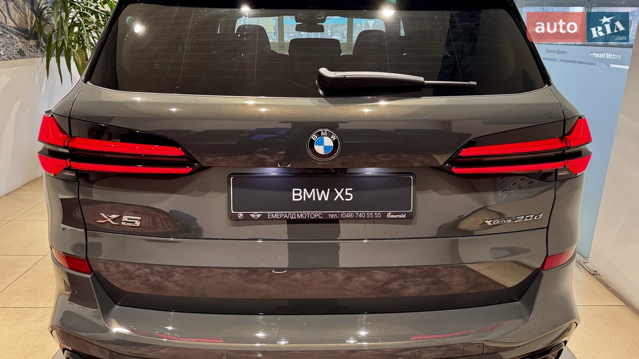 BMW-12