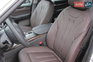 BMW X5 2018 року