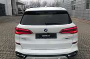 BMW X5 Base