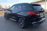 BMW X5 Base