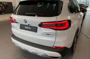 BMW X5 Base