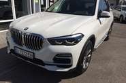 BMW X5 Base