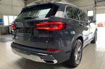 BMW X5 Base