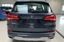 BMW X5 Base