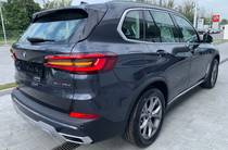 BMW X5 Base