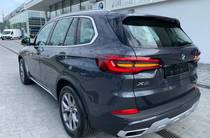 BMW X5 Base