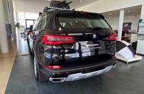 BMW X5 Base