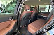 BMW X5 Base