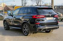 BMW X5 Base