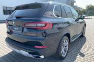 BMW X5 Base