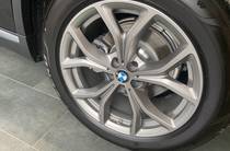 BMW X5 Base