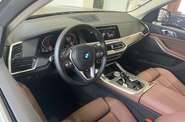 BMW X5 Base