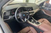 BMW X5 Base