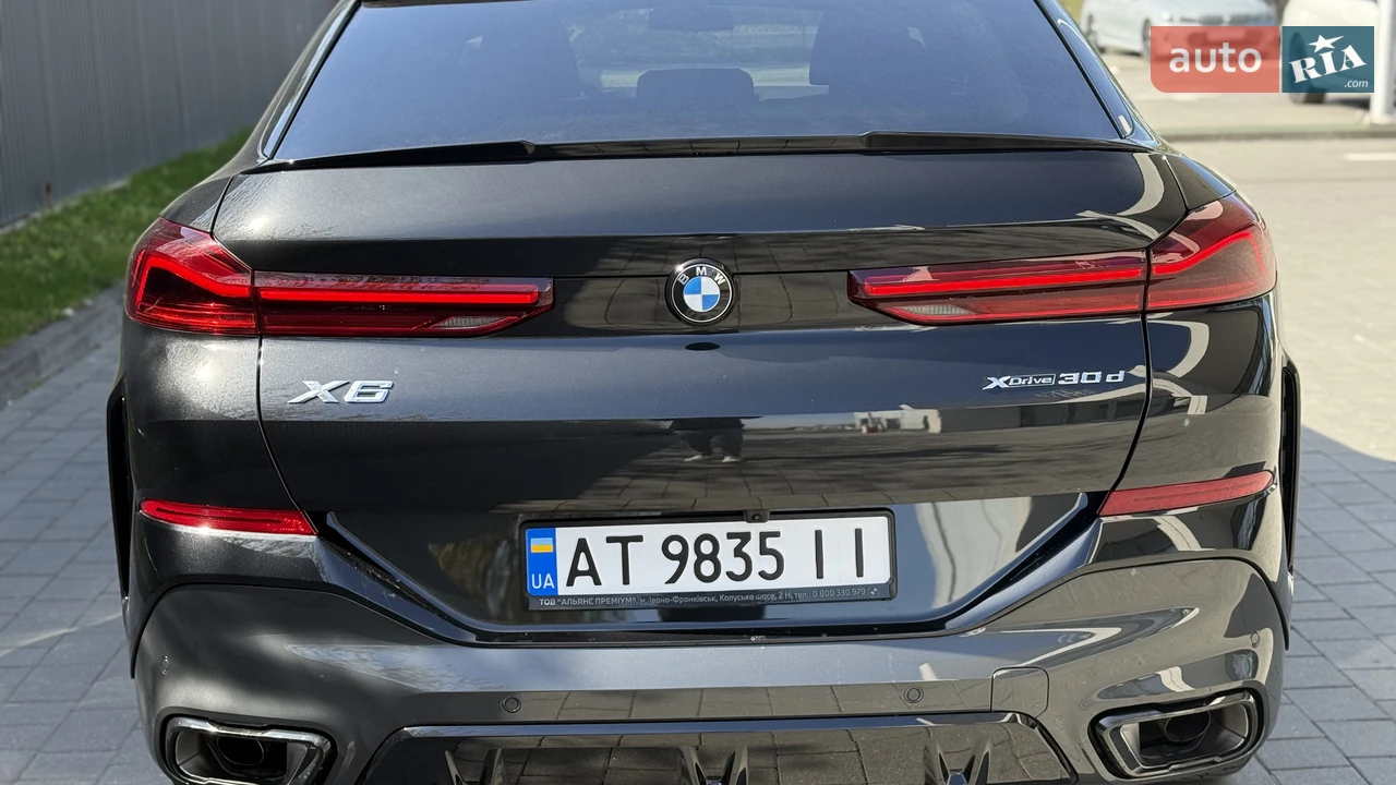 BMW-22