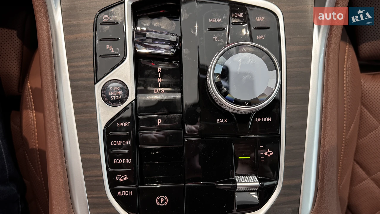 BMW-24