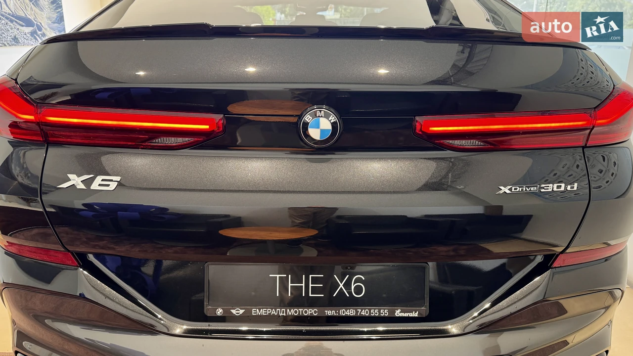 BMW-12