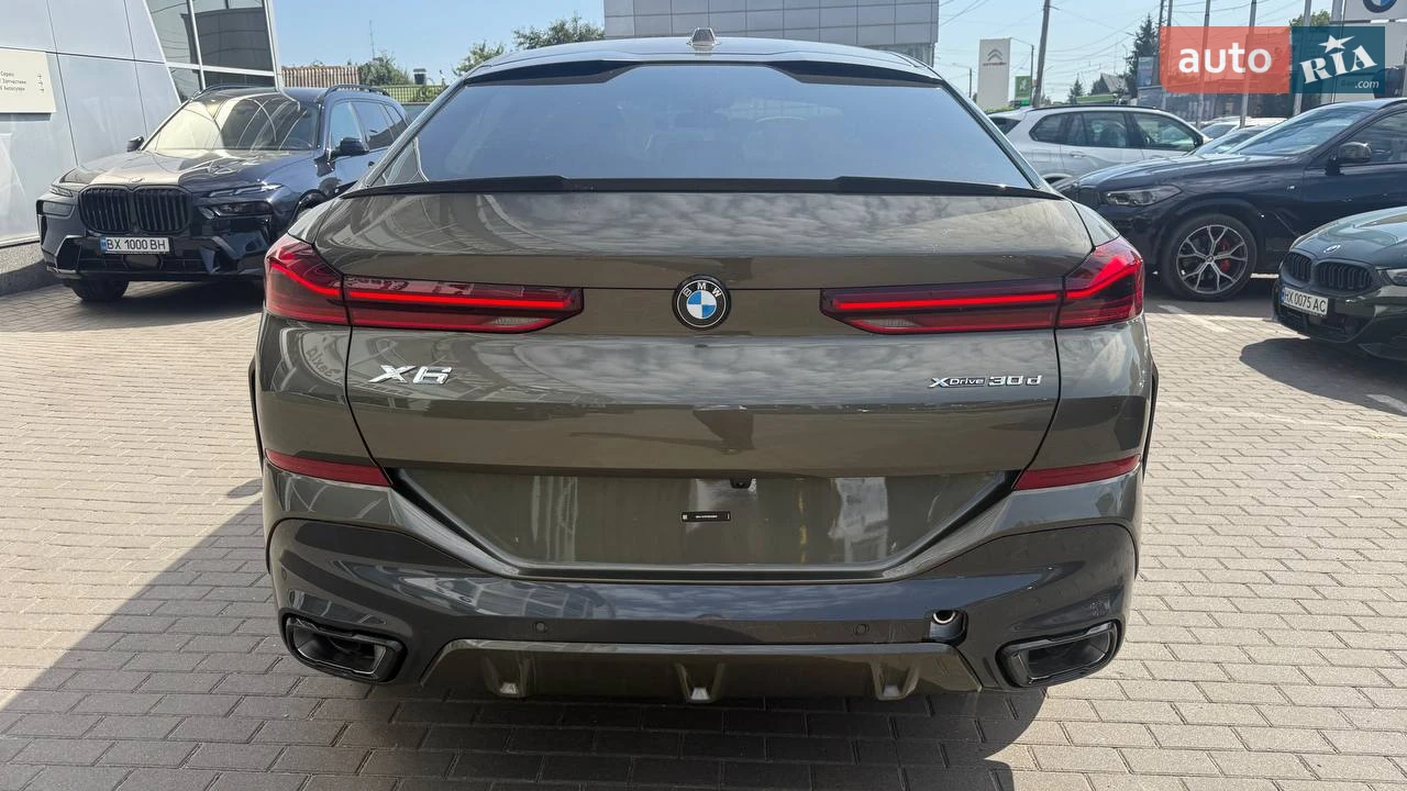 BMW-9