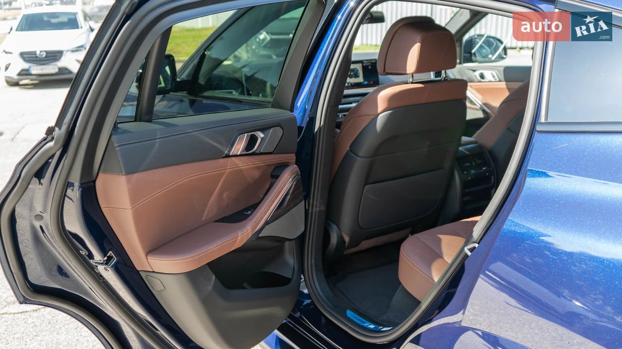 BMW-23