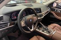 BMW X7 Base