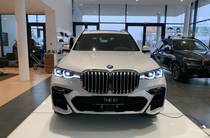 BMW X7 Base