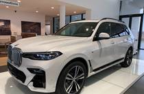 BMW X7 Base