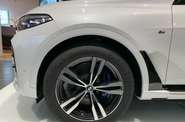 BMW X7 Base