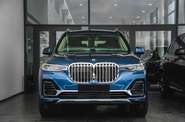 BMW X7 Base