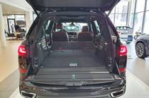 BMW X7 Base