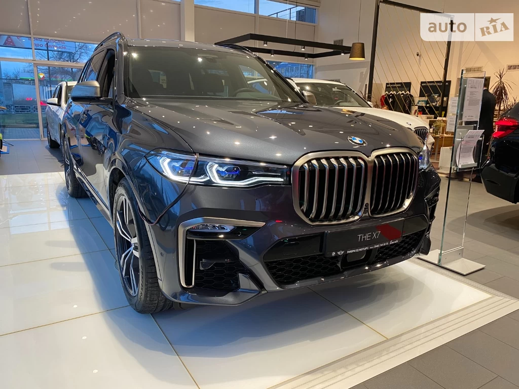 BMW X7 Base