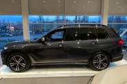 BMW X7 Base