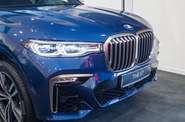 BMW X7 Base