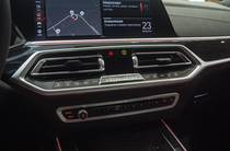 BMW X7 Base