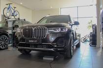 BMW X7 Base