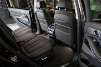 BMW X7 Base