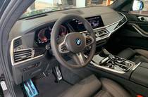 BMW X7 Base