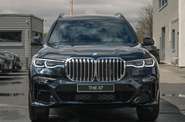 BMW X7 Base