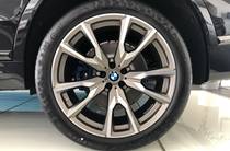 BMW X7 Base