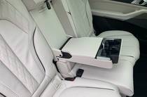 BMW X7 Base