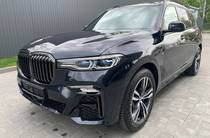 BMW X7 Base