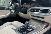 BMW X7 Base