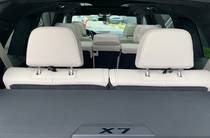 BMW X7 Base