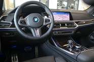 BMW X7 Base