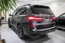 BMW X7 Base