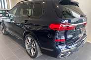 BMW X7 Base